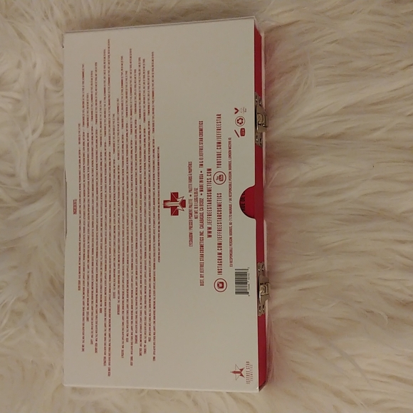 ❤FIRM! NWT JEFFREE STAR BLOOD SUGAR EYESHADOW PALETTE - Picture 4 of 13